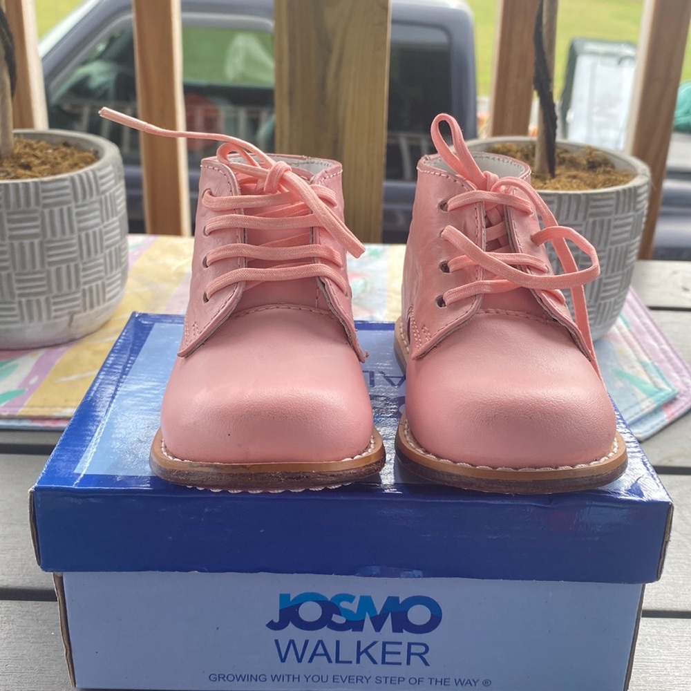 Pink Walkers 5c